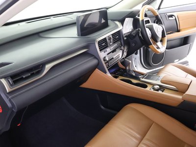2021 Lexus RX — миниатюра 36