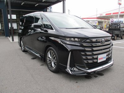 2025 Toyota VELLFIRE — фото 2
