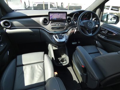 MERCEDES-BENZ V-CLASS - 8