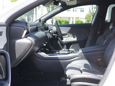 صورة مصغرة 14 لـ 2020 Mercedes-BENZ A-CLASS AMG