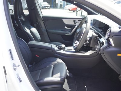 صورة مصغرة 11 لـ 2020 Mercedes-BENZ A-CLASS AMG