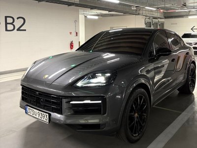 PORSCHE CAYENNE - 1