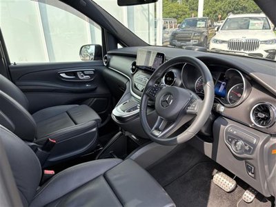 صورة 4 لـ 2022 Mercedes-BENZ V-CLASS