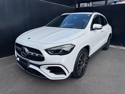 MERCEDES-BENZ GLA - 1