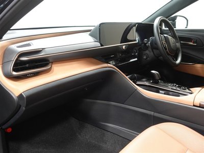 TOYOTA CROWN SPORT - 9