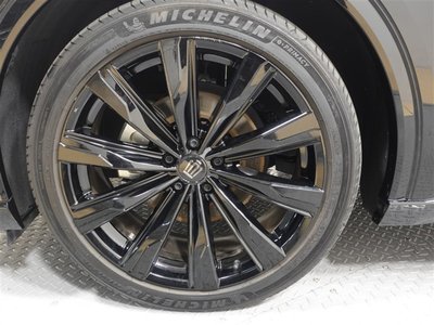 TOYOTA CROWN SPORT - 8