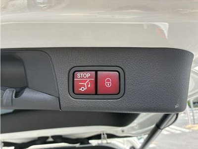 2022 Mercedes-BENZ GLB AMG — миниатюра 48