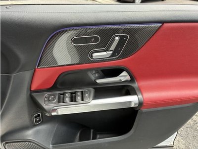 2022 Mercedes-BENZ GLB AMG — миниатюра 43