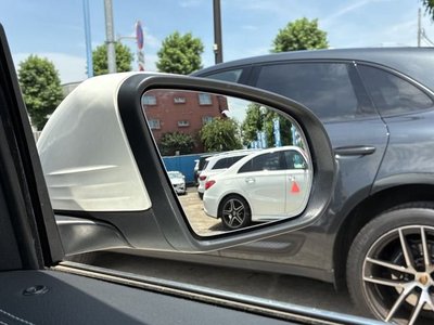 2022 Mercedes-BENZ GLB AMG — миниатюра 34