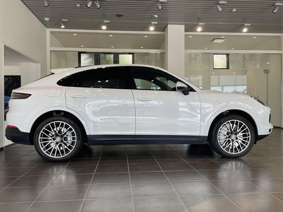 صورة 5 لـ 2020 Porsche CAYENNE