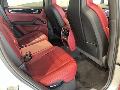 صورة مصغرة 34 لـ 2020 Porsche CAYENNE