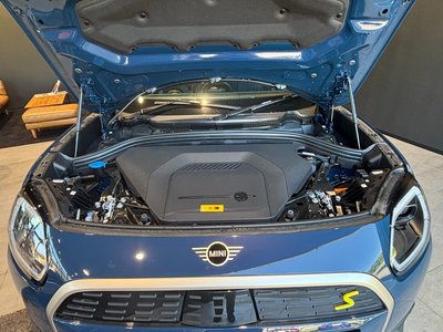 صورة 9 لـ 2025 MINI COOPER COUNTRYMAN