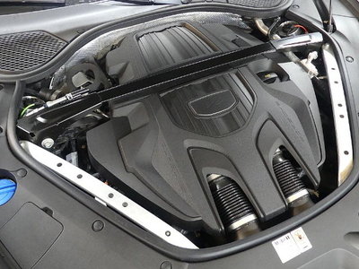 PORSCHE PANAMERA - 6