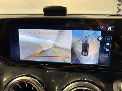 2025 Mercedes-BENZ GLB — миниатюра 12