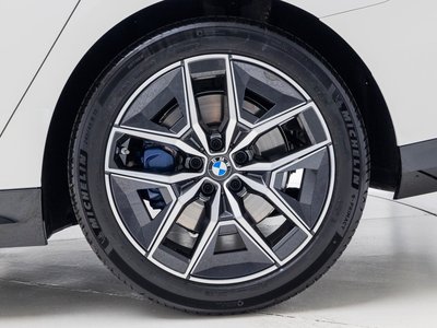 صورة 6 لـ 2026 BMW 5 SERIES