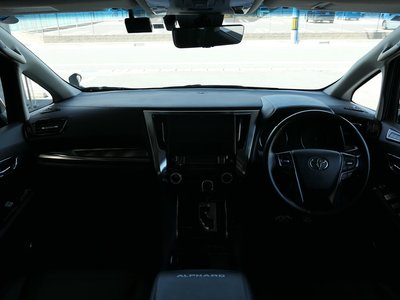 TOYOTA ALPHARD - 6