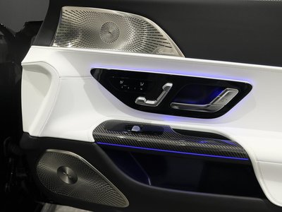 صورة مصغرة 32 لـ 2025 Mercedes-BENZ GT AMG