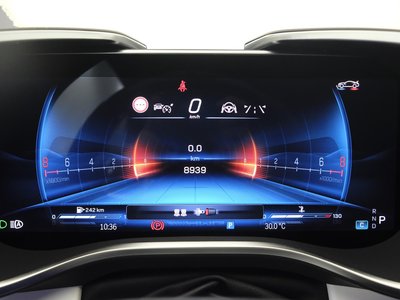 صورة 9 لـ 2025 Mercedes-BENZ GT AMG