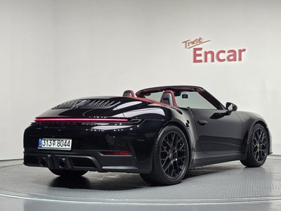 صورة 4 لـ 2025 Porsche 911