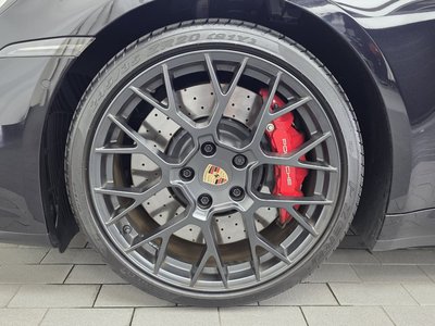 صورة 6 لـ 2025 Porsche 911