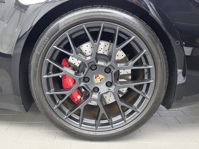 صورة 8 لـ 2025 Porsche 911
