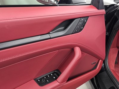 2025 Porsche 911 — миниатюра 29