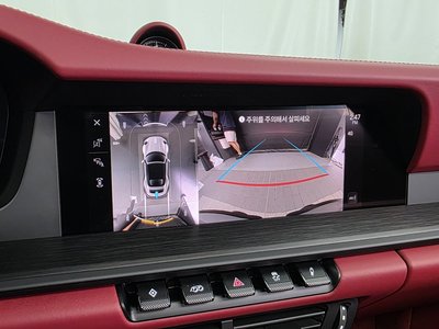 2025 Porsche 911 — миниатюра 21