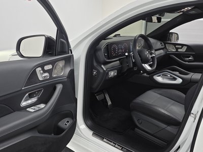 2025 Mercedes-BENZ GLE — фото 10