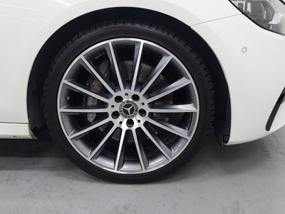 MERCEDES-BENZ E-CLASS - 6