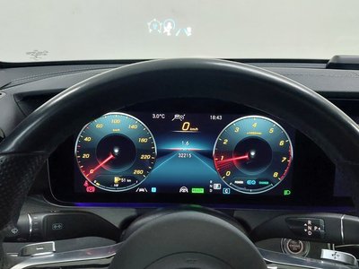 MERCEDES-BENZ E-CLASS - 8