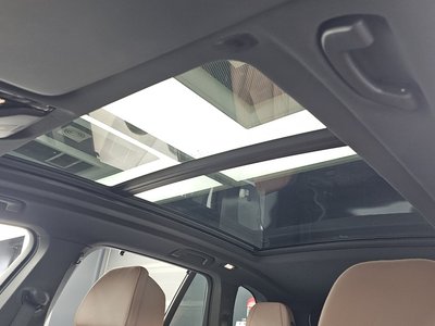 2023 BMW X5 thumbnail 23