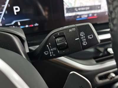 2023 BMW X5 thumbnail 37