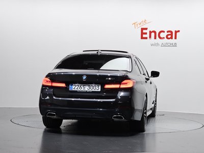 BMW 5 SERIES - 3