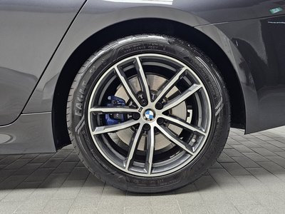 BMW 5 SERIES - 8