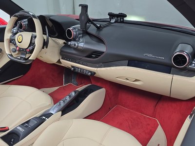 صورة 5 لـ 2022 FERRARI F8 SPIDER