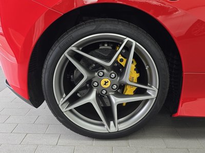 صورة 6 لـ 2022 FERRARI F8 SPIDER