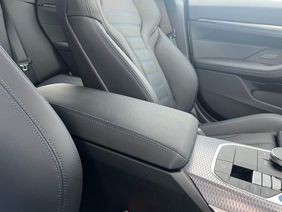2024 BMW I4 — миниатюра 54