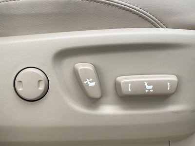 TOYOTA LAND CRUISER PRADO - 6