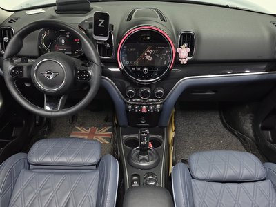 MINI COUNTRYMAN - 5