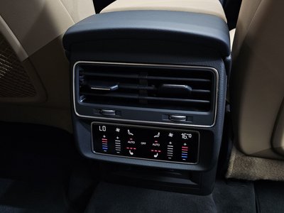 2023 AUDI Q7 缩略图 19