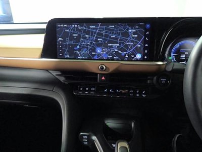 TOYOTA CROWN CROSSOVER - 3