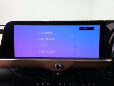 TOYOTA CROWN CROSSOVER - 6