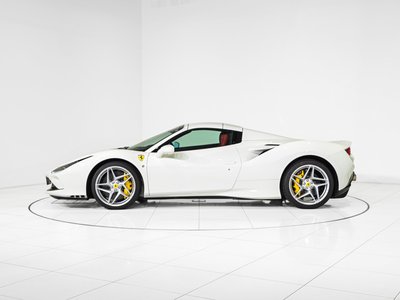 FERRARI F8 SPIDER - 9