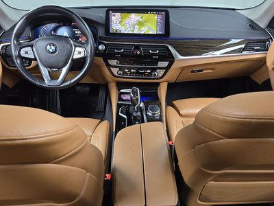 BMW 5 SERIES - 5