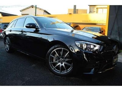 MERCEDES-BENZ E-CLASS - 1