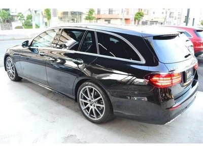 MERCEDES-BENZ E-CLASS - 6