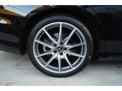 MERCEDES-BENZ E-CLASS - 9