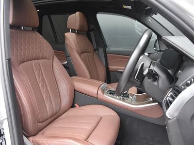 صورة 6 لـ 2021 BMW BMW