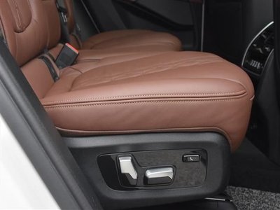 صورة 10 لـ 2021 BMW BMW