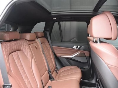صورة 9 لـ 2021 BMW BMW